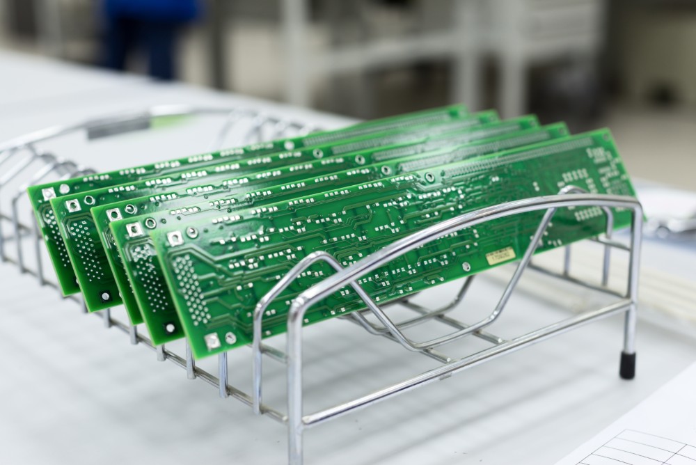 why are printed circuit boards green